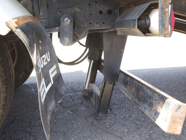 いすゞエルフローダーダンプ小型（2t・3t）[写真14]