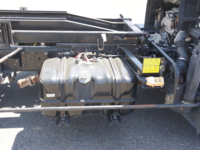 いすゞエルフローダーダンプ小型（2t・3t）[写真17]