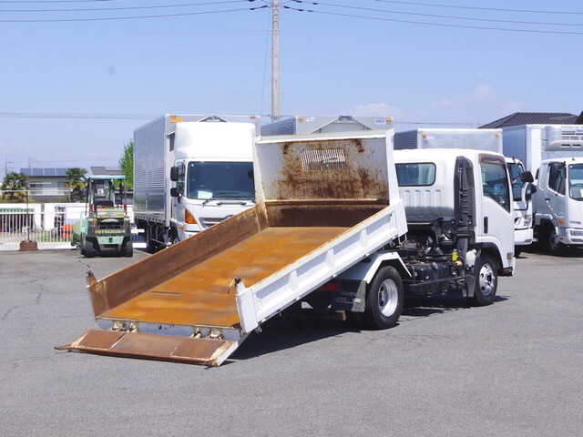 いすゞエルフローダーダンプ小型（2t・3t）[写真04]