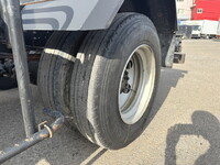 いすゞフォワードコンテナ専用車中型（4t）[写真12]