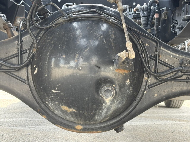 いすゞフォワードコンテナ専用車中型（4t）[写真17]