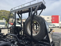 いすゞフォワードコンテナ専用車中型（4t）[写真23]