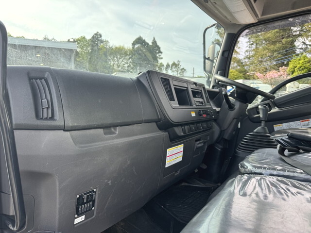 いすゞフォワードコンテナ専用車中型（4t）[写真27]