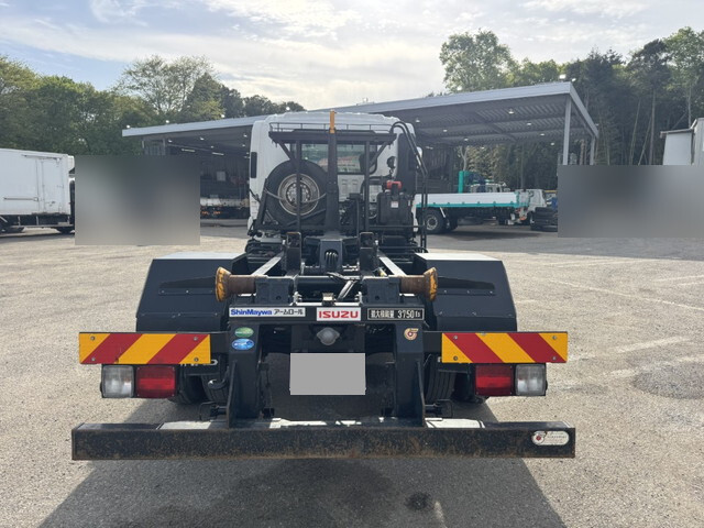 いすゞフォワードコンテナ専用車中型（4t）[写真28]