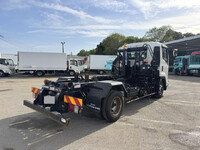 いすゞフォワードコンテナ専用車中型（4t）[写真02]