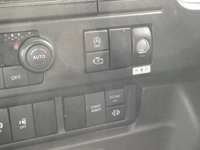 いすゞフォワードコンテナ専用車中型（4t）[写真35]