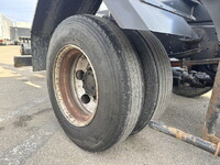 いすゞフォワードコンテナ専用車中型（4t）[写真08]