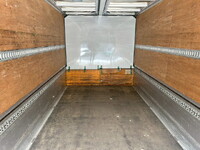 いすゞフォワードアルミウイング中型（4t）[写真14]