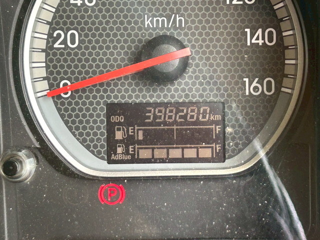 いすゞフォワードアルミウイング中型（4t）[写真28]