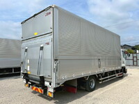 いすゞフォワードアルミウイング中型（4t）[写真02]