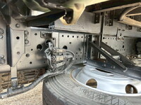 いすゞフォワードアルミウイング中型（4t）[写真37]