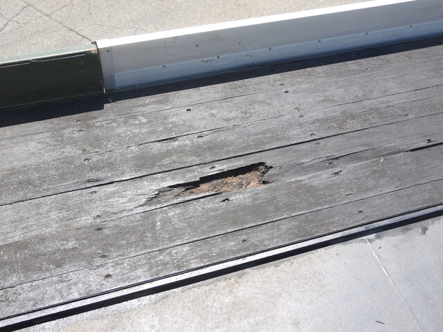 日野レンジャーセルフローダー中型（4t）[写真22]