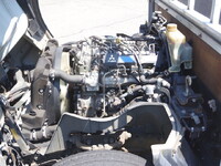 三菱ふそうキャンター平ボディ小型（2t・3t）[写真24]