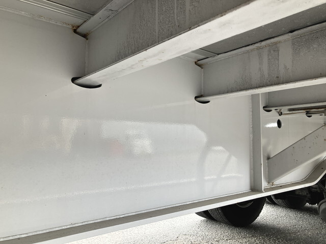 日野プロフィアトレーラーヘッド（トラクターヘッド）大型（10t）[写真28]