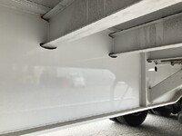 日野プロフィアトレーラーヘッド（トラクターヘッド）大型（10t）[写真29]