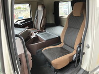 日野プロフィアトレーラーヘッド（トラクターヘッド）大型（10t）[写真33]