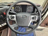 日野プロフィアトレーラーヘッド（トラクターヘッド）大型（10t）[写真37]