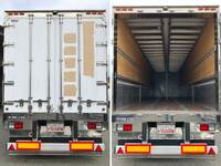 日野プロフィアトレーラーヘッド（トラクターヘッド）大型（10t）[写真09]