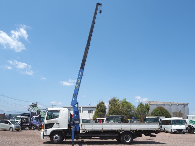 日野レンジャークレーン4段中型（4t）[写真03]