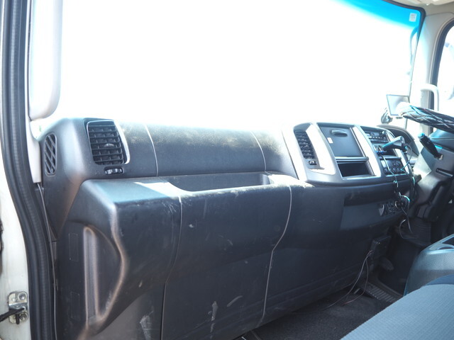 日野レンジャークレーン4段中型（4t）[写真32]