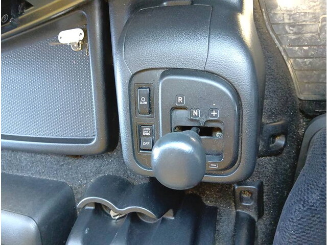 日野プロフィアアルミウイング大型（10t）[写真20]