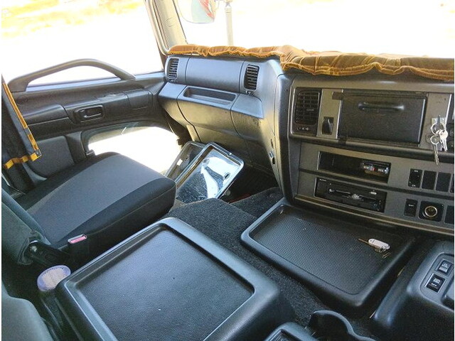 日野プロフィアアルミウイング大型（10t）[写真26]