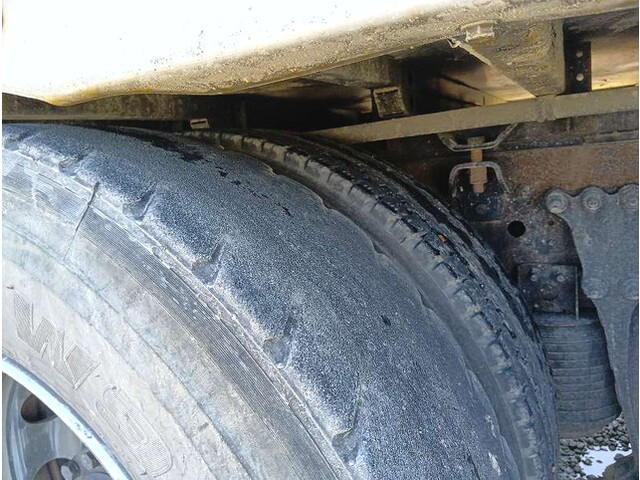 日野プロフィアアルミウイング大型（10t）[写真35]