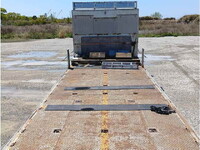 三菱ふそうスーパーグレート平ボディ大型（10t）[写真13]