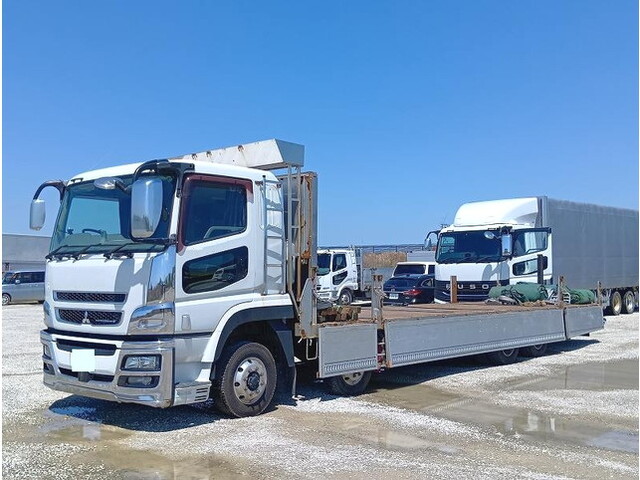 三菱ふそうスーパーグレート平ボディ大型（10t）[写真03]