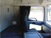 三菱ふそうスーパーグレート平ボディ大型（10t）[写真37]