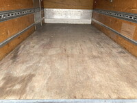 三菱ふそうキャンターアルミバン小型（2t・3t）[写真11]