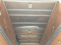 三菱ふそうキャンターアルミバン小型（2t・3t）[写真12]