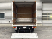 三菱ふそうキャンターアルミバン小型（2t・3t）[写真06]