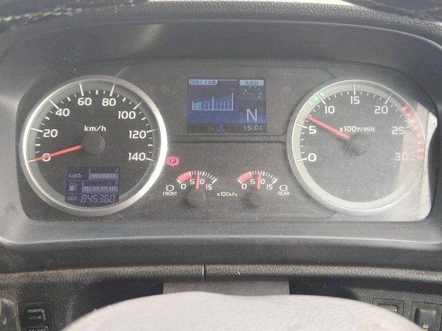 日野プロフィアトレーラーヘッド（トラクターヘッド）大型（10t）[写真14]