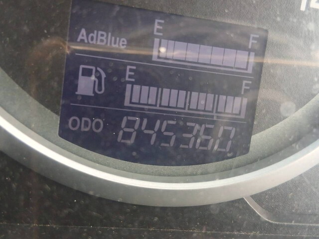 日野プロフィアトレーラーヘッド（トラクターヘッド）大型（10t）[写真15]