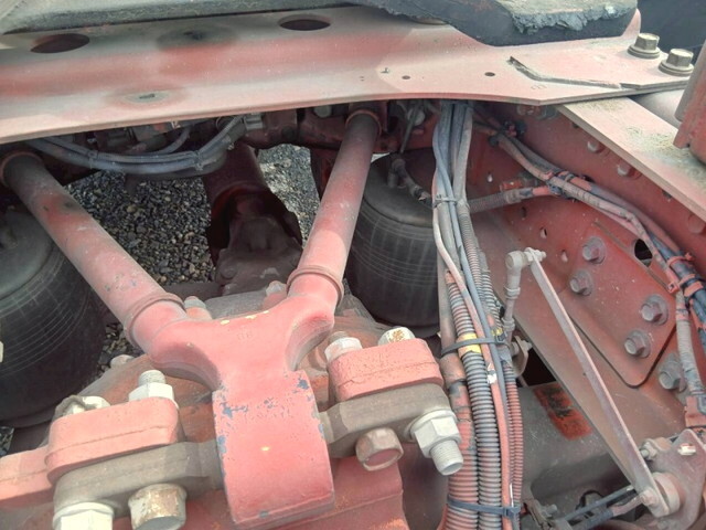 日野プロフィアトレーラーヘッド（トラクターヘッド）大型（10t）[写真28]