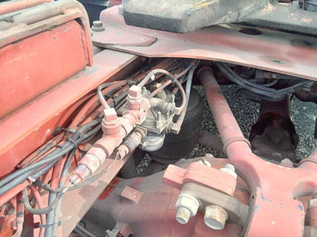 日野プロフィアトレーラーヘッド（トラクターヘッド）大型（10t）[写真29]