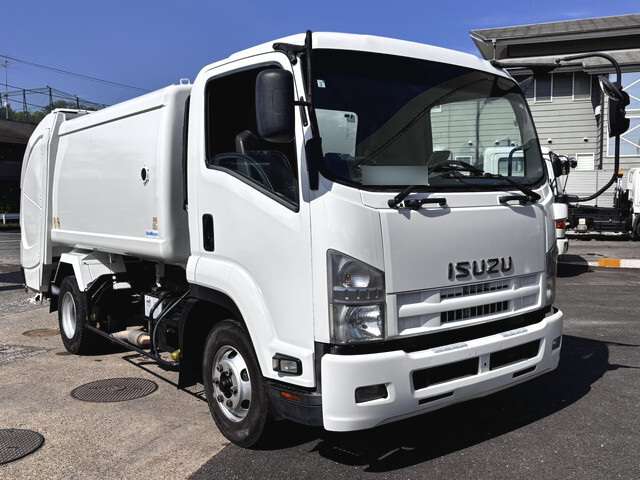 いすゞフォワードパッカー車（塵芥車）中型（4t）[写真01]