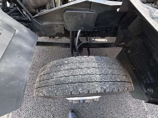 いすゞフォワードパッカー車（塵芥車）中型（4t）[写真25]