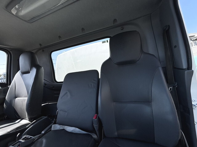 いすゞフォワードパッカー車（塵芥車）中型（4t）[写真36]