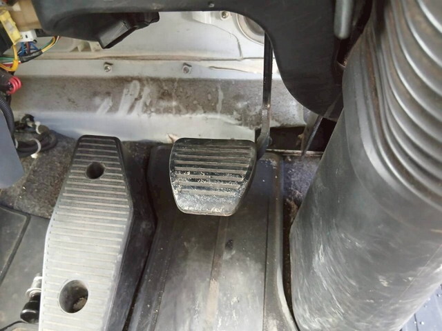 いすゞフォワードアルミウイング中型（4t）[写真18]