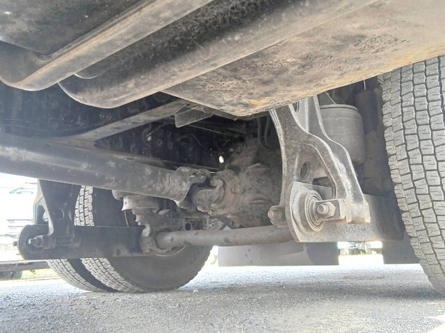 いすゞフォワードアルミウイング中型（4t）[写真36]