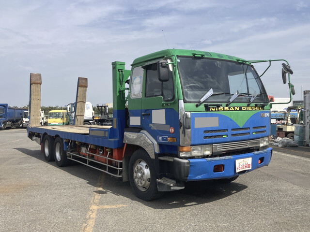 UDトラックスビッグサムセルフローダー大型（10t）[写真03]