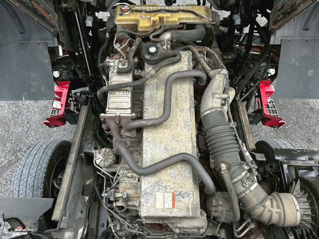 日野プロフィアアルミウイング大型（10t）[写真12]