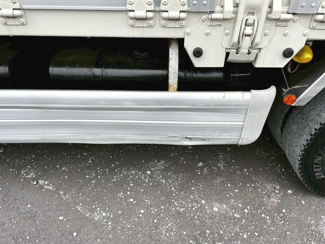 日野プロフィアアルミウイング大型（10t）[写真36]