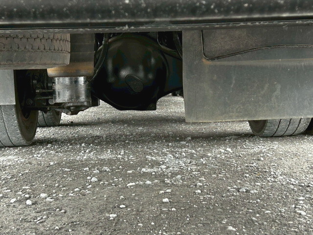 日野プロフィアアルミウイング大型（10t）[写真37]