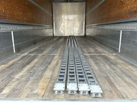 いすゞフォワードアルミウイング中型（4t）[写真15]