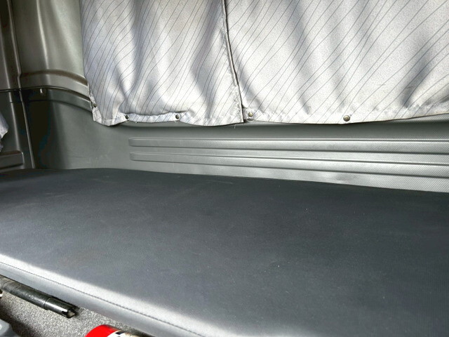 いすゞフォワードアルミウイング中型（4t）[写真21]