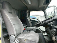 いすゞフォワードアルミウイング中型（4t）[写真24]