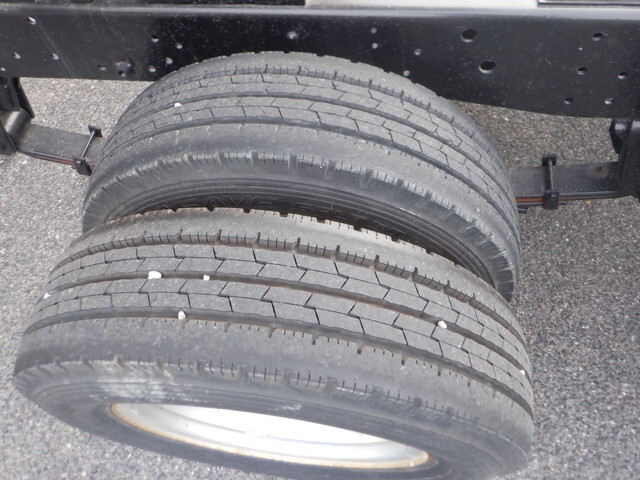 いすゞエルフダンプ小型（2t・3t）[写真18]